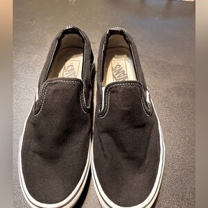 Vans Unisex Slip-On Sneaker